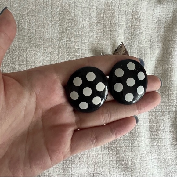 Classy Jewelry Bundle - Picture 6 of 8